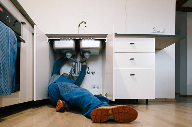 Professional Pipe Repair technician working in Somerset, OH